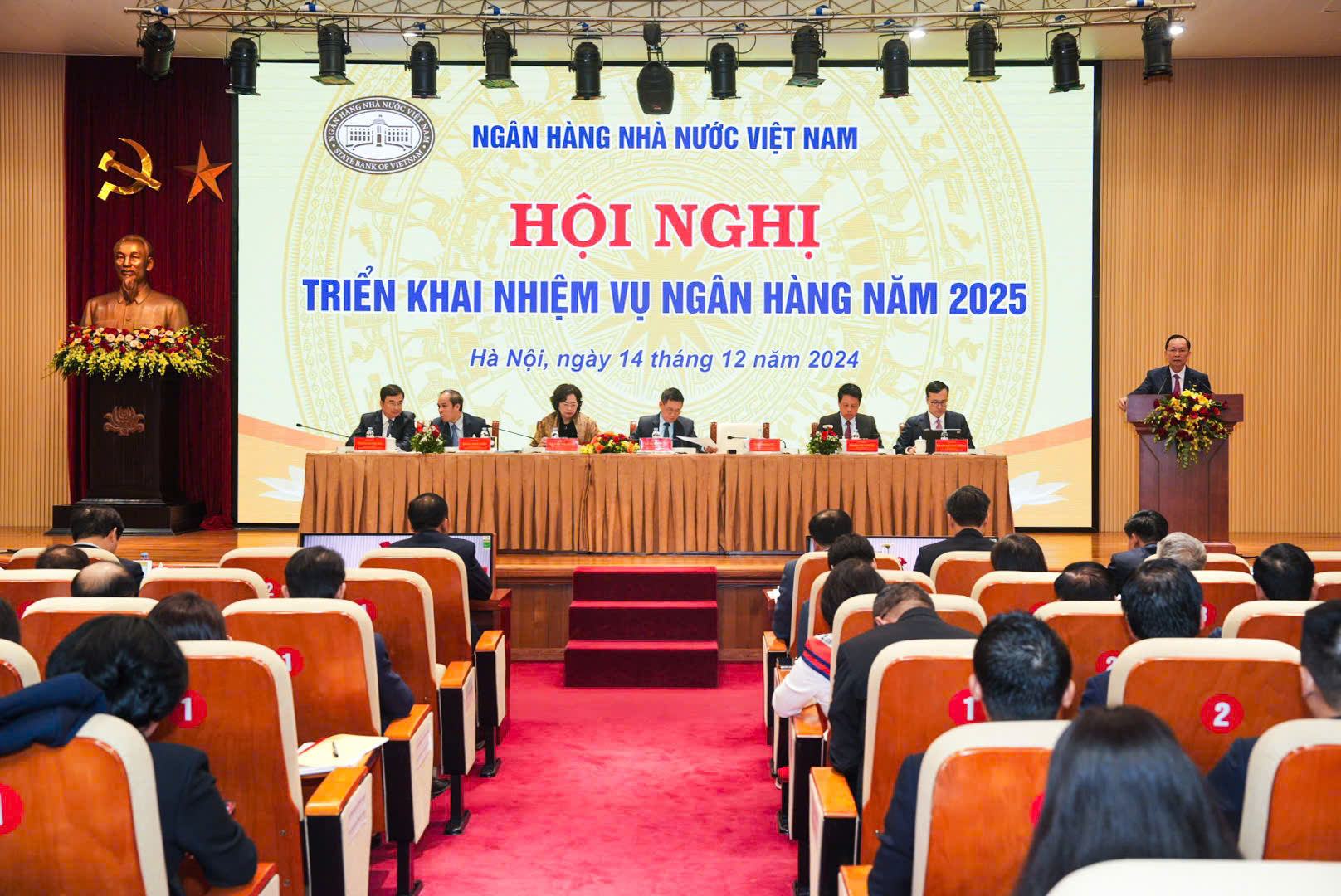 Tín dụng tăng 12,5%, Ngân hàng Nhà nước tiếp tục điều hành linh hoạt trong năm 2025- Ảnh 1. Tín dụng tăng 12,5%, Ngân hàng Nhà nước tiếp tục điều hành linh hoạt trong năm 2025- Ảnh 1.