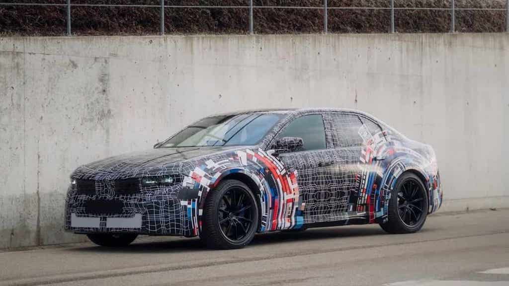Xe điện BMW M3 lộ diện những hình ảnh đầu tiên- Ảnh 1. Xe điện BMW M3 lộ diện những hình ảnh đầu tiên- Ảnh 1.