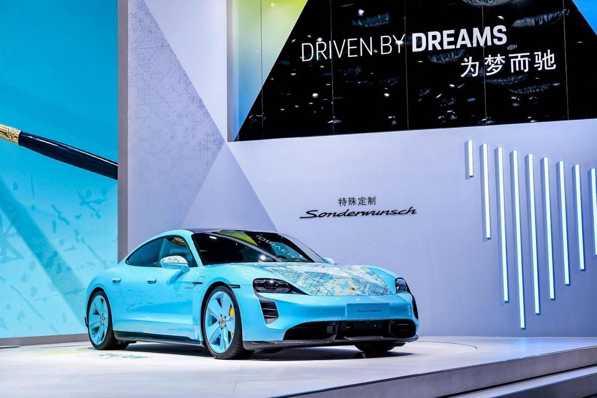 Doanh số Porsche tại Trung Quốc lao dốc, nhiều đại lý đóng cửa- Ảnh 1. Doanh số Porsche tại Trung Quốc lao dốc, nhiều đại lý đóng cửa- Ảnh 1.