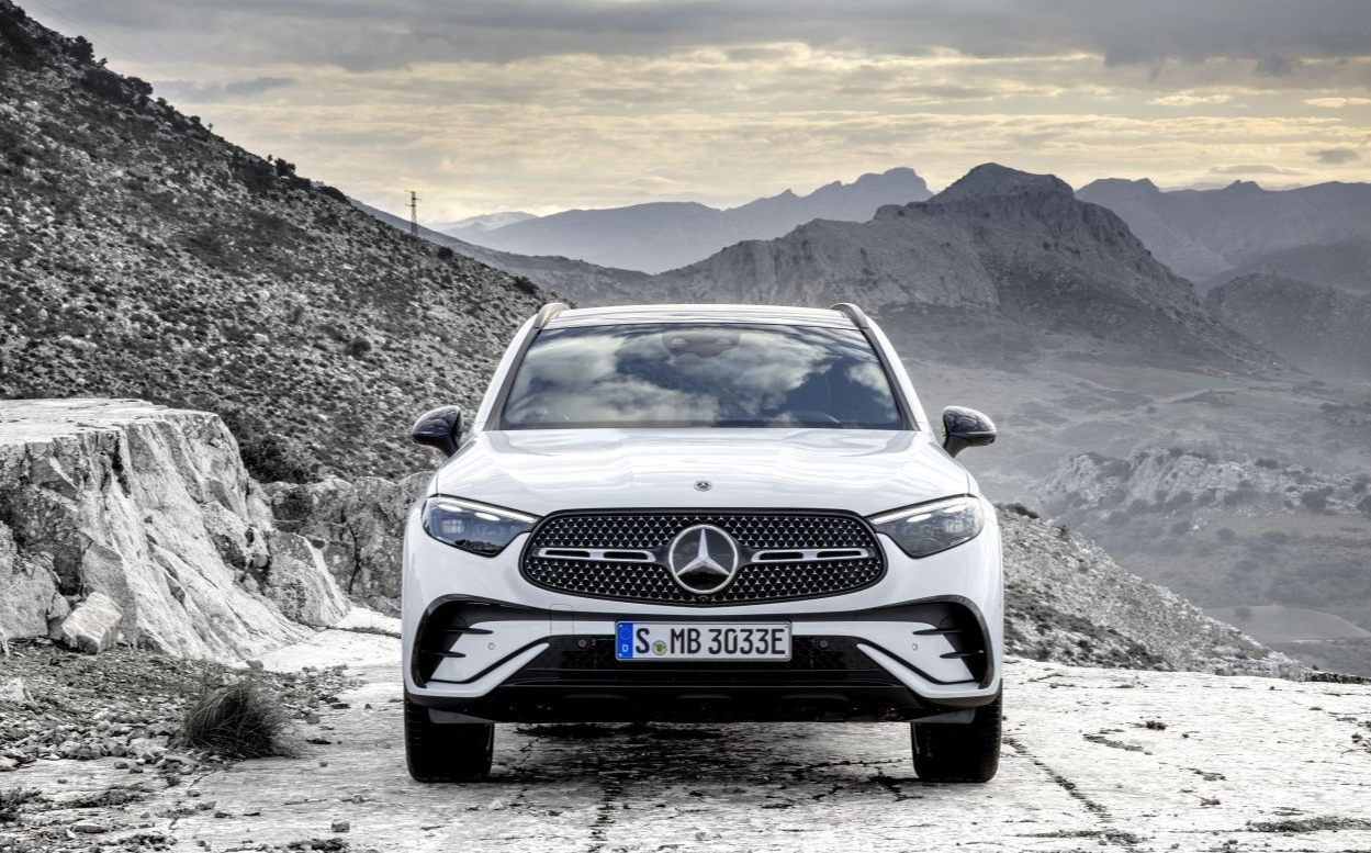 Mercedes Benz GLC và S-Class bị triệu hồi tại Mỹ vì lỏng bu-lông- Ảnh 1. Mercedes Benz GLC và S-Class bị triệu hồi tại Mỹ vì lỏng bu-lông- Ảnh 1.