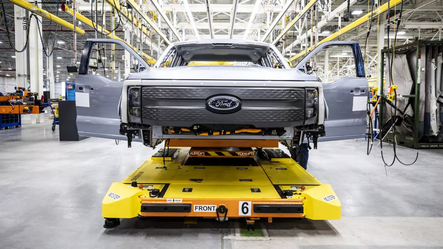 Triệu hồi quá nhiều, Ford bổ nhiệm giám đốc mới- Ảnh 1. Triệu hồi quá nhiều, Ford bổ nhiệm giám đốc mới- Ảnh 1.