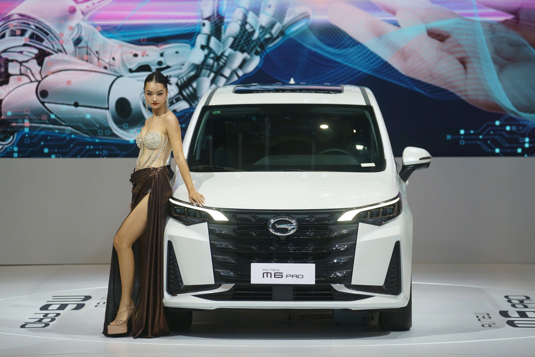 Trước khi tăng giá, GAC tặng quà cho khách mua xe- Ảnh 1. Trước khi tăng giá, GAC tặng quà cho khách mua xe- Ảnh 1.