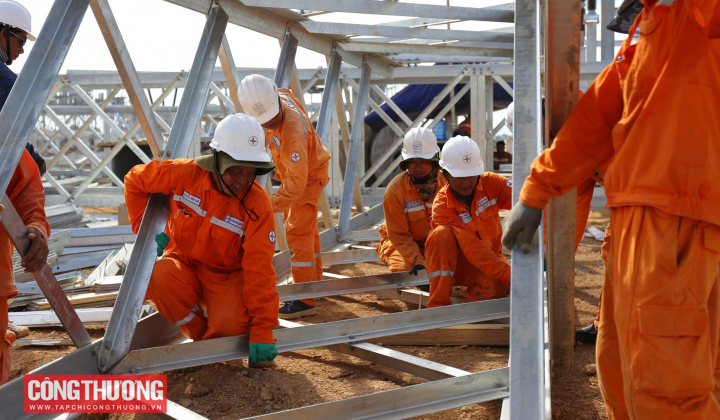 Bộ Công Thương: Lấy ý kiến Dự thảo Thông tư quy định về bảo vệ công trình điện lực và an toàn trong lĩnh vực điện lực