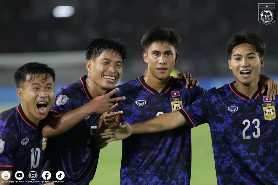 AFF Cup 2024: Thi đấu kiên cường, Lào suýt chút khiến Philippines ôm hận - Ảnh 1. AFF Cup 2024: Thi đấu kiên cường, Lào suýt chút khiến Philippines ôm hận - Ảnh 1.
