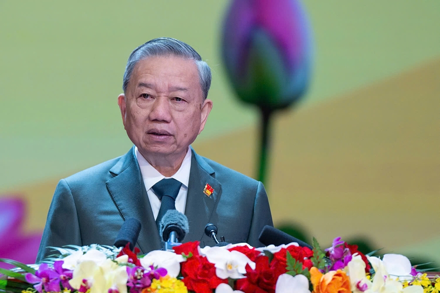 Tổng Bí thư: Quân đội là điểm tựa vững chắc của nhân dân- Ảnh 1.