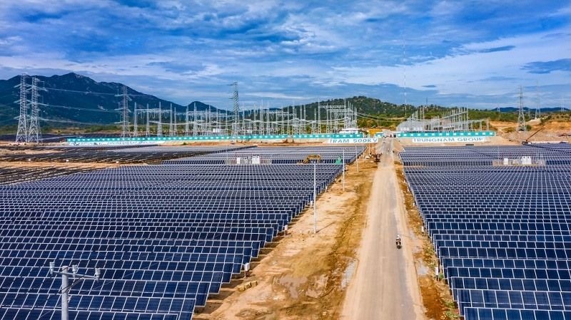 14 dự án điện mặt trời hưởng giá FIT không đúng, tỉnh Ninh Thuận kiến nghị "nóng"- Ảnh 1. 14 dự án điện mặt trời hưởng giá FIT không đúng, tỉnh Ninh Thuận kiến nghị "nóng"- Ảnh 1.