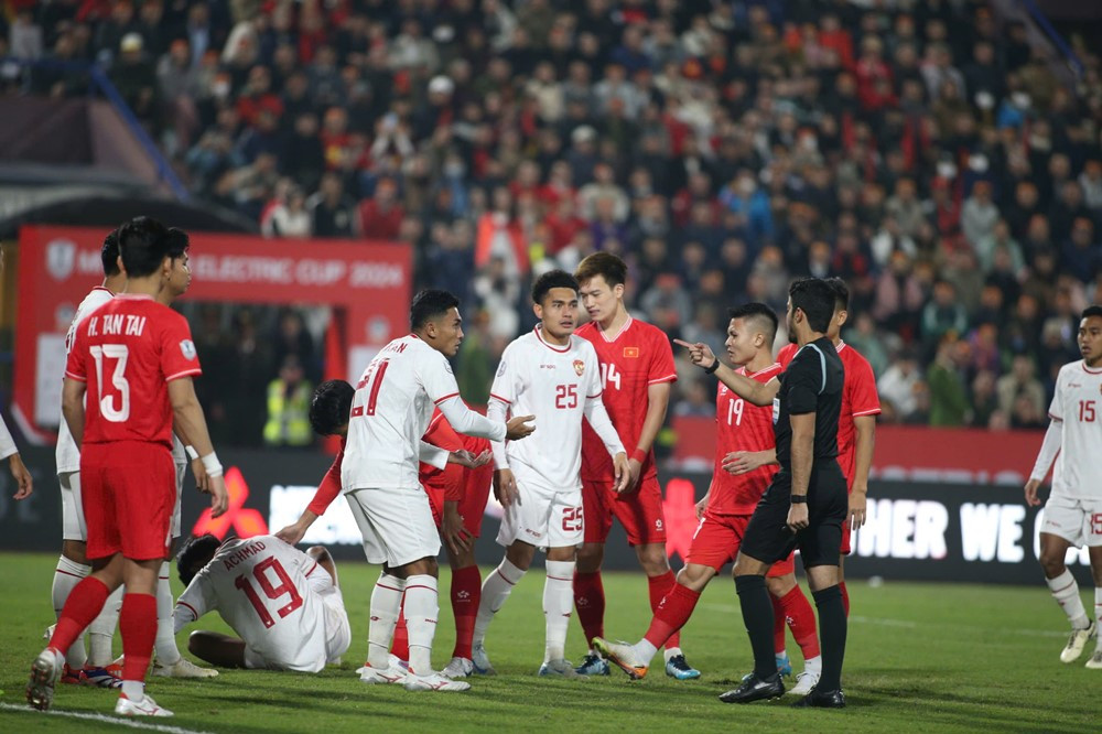 Bảng xếp hạng AFF Cup 2024: Tuyển Việt Nam trở lại ngôi đầu- Ảnh 1.