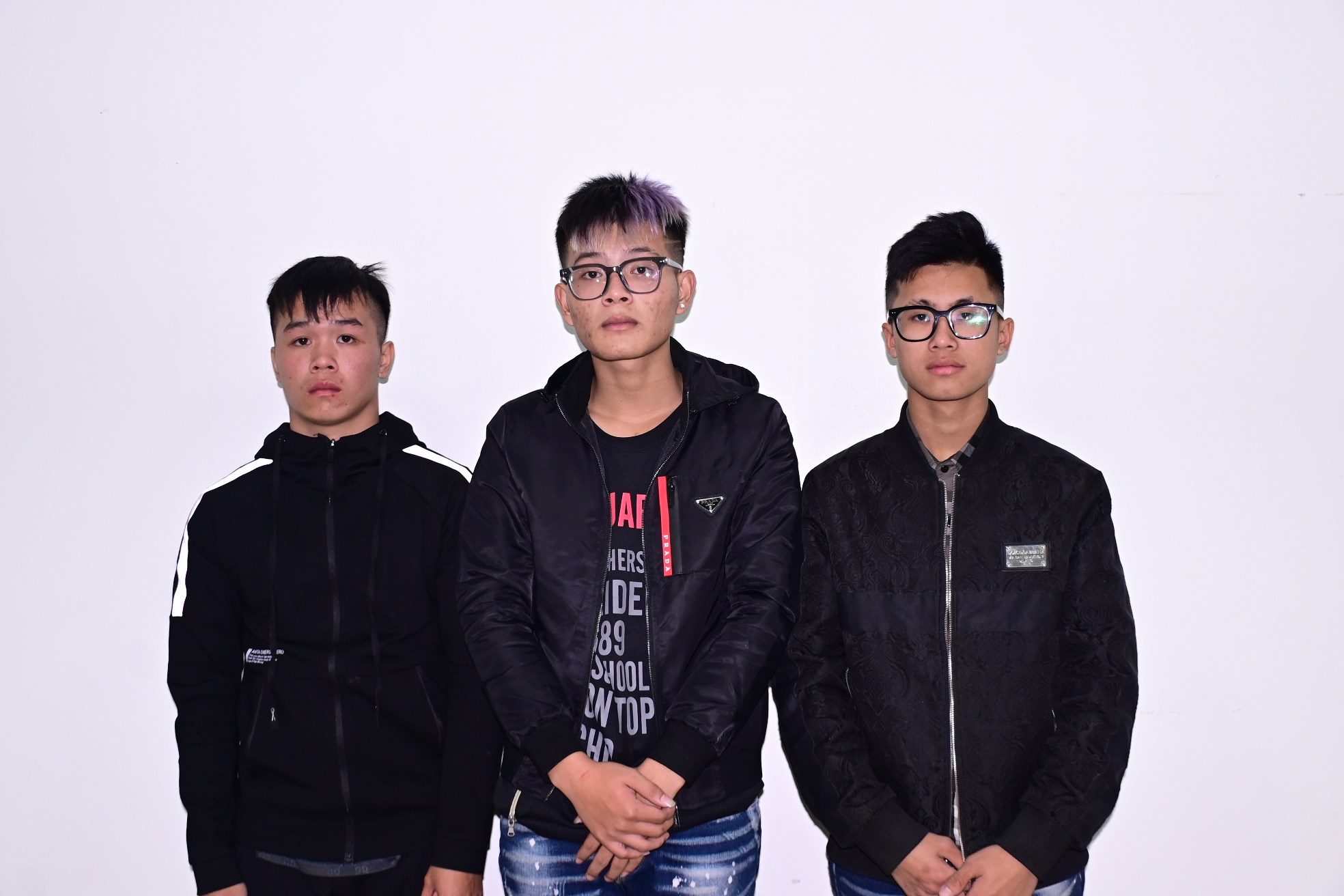 Bắt nhóm đối tượng chạy xe máy đuổi đánh nhau trên đường khiến 1 người tử vong- Ảnh 1. Bắt nhóm đối tượng chạy xe máy đuổi đánh nhau trên đường khiến 1 người tử vong- Ảnh 1.