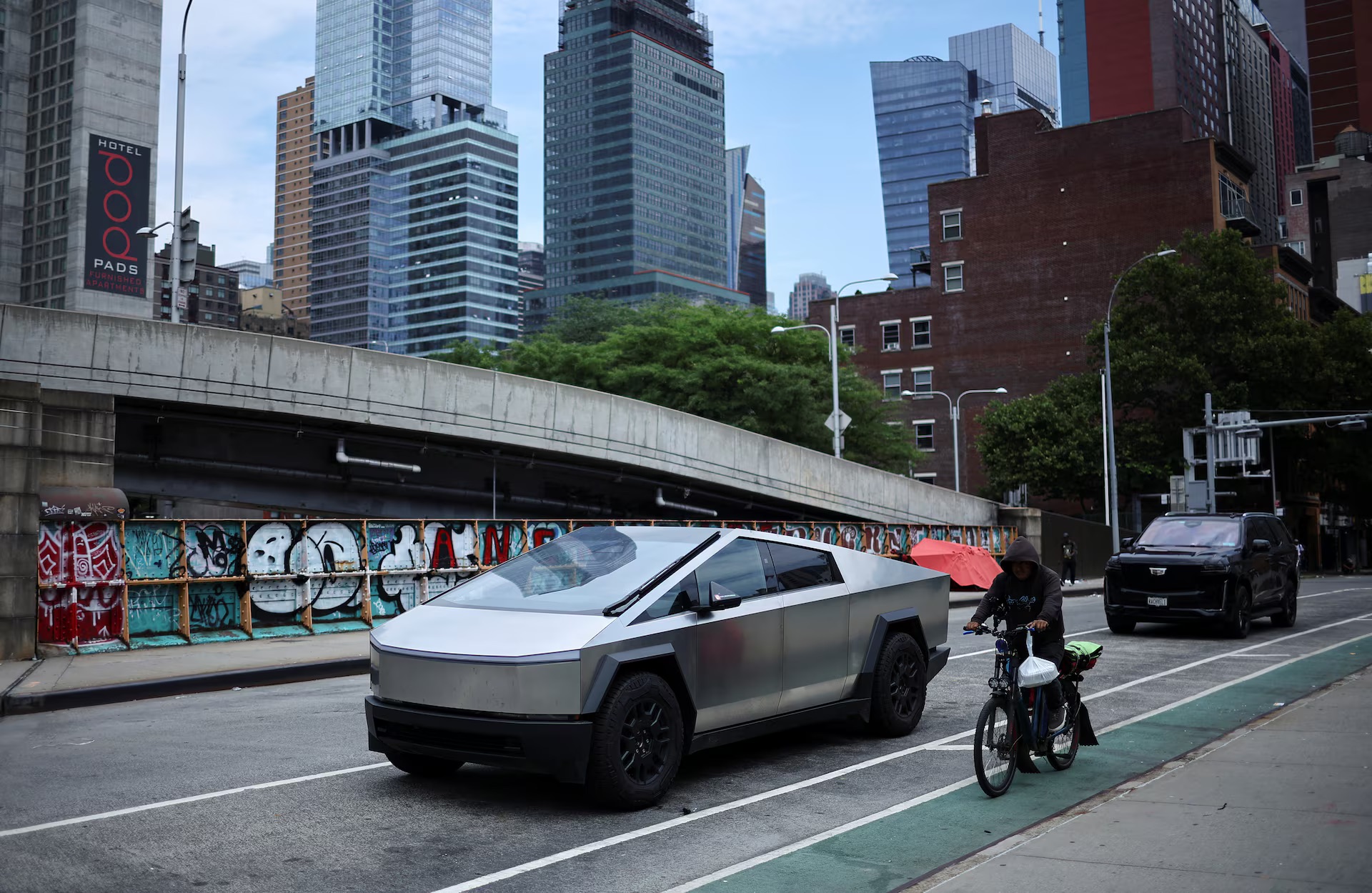Siêu bán tải điện của Tesla bị triệu hồi lần thứ 7- Ảnh 1. Siêu bán tải điện của Tesla bị triệu hồi lần thứ 7- Ảnh 1.