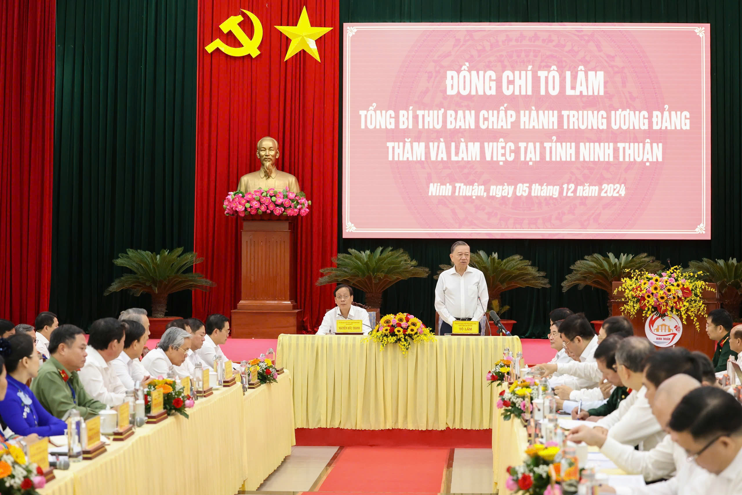 Tổng Bí thư Tô Lâm: Ninh Thuận biến thách thức thành cơ hội, mở ra con đường phát triển- Ảnh 1. Tổng Bí thư Tô Lâm: Ninh Thuận biến thách thức thành cơ hội, mở ra con đường phát triển- Ảnh 1.