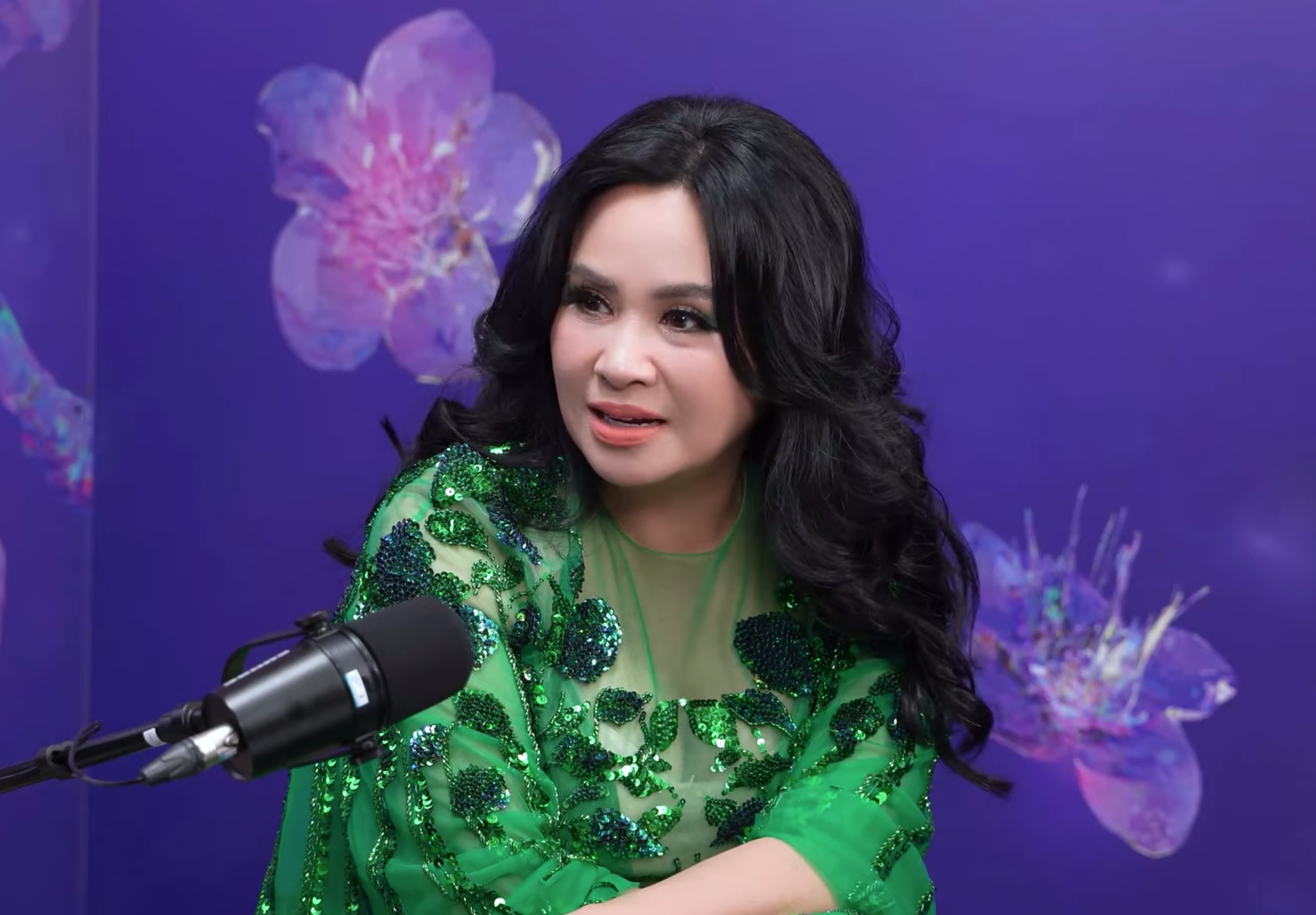 NSND Thanh Lam thừa nhận "từng rất ngông"- Ảnh 1. NSND Thanh Lam thừa nhận "từng rất ngông"- Ảnh 1.