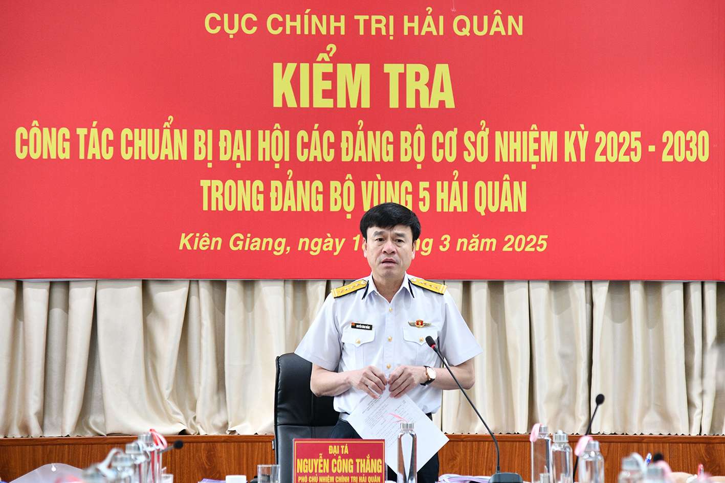 Cục Chính trị Hải quân kiểm tra công tác chuẩn bị đại hội đảng bộ cơ sở tại Vùng 5 Hải quân