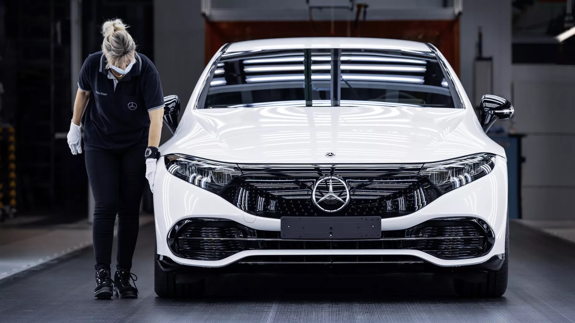 Mercedes-Benz lên kế hoạch tinh gọn bộ máy- Ảnh 1. Mercedes-Benz lên kế hoạch tinh gọn bộ máy- Ảnh 1.