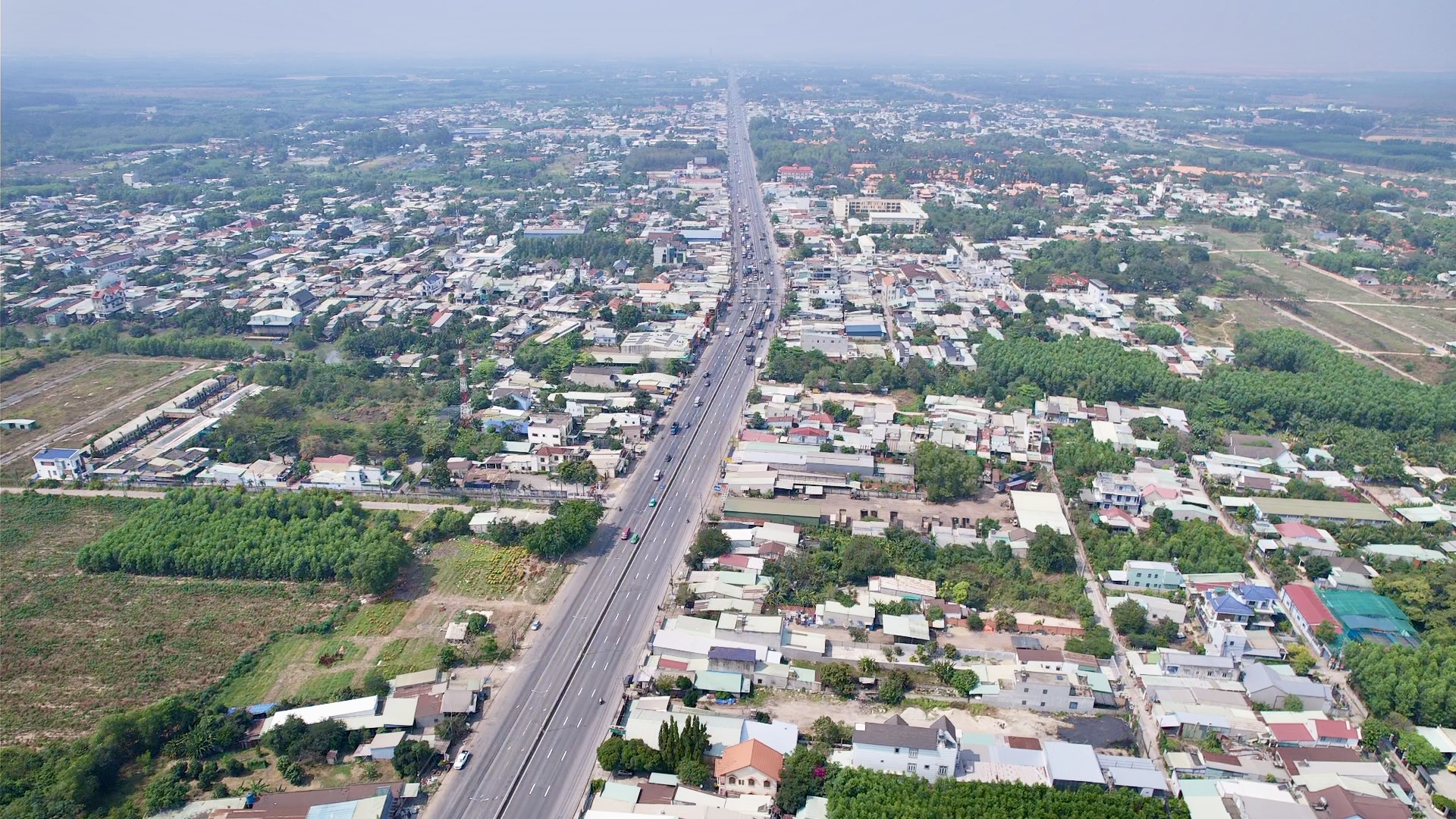 Các vị trí nào được đề xuất xây khu thương mại tự do quanh sân bay Long Thành- Ảnh 1. Các vị trí nào được đề xuất xây khu thương mại tự do quanh sân bay Long Thành- Ảnh 1.