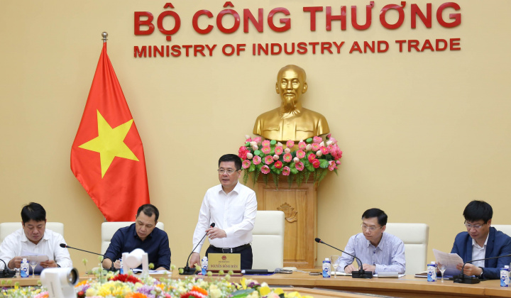 Bộ trưởng Nguyễn Hồng Diên chủ trì cuộc họp với các địa phương về thực hiện Dự án Đường đây 500 kV Lào Cai – Vĩnh Yên