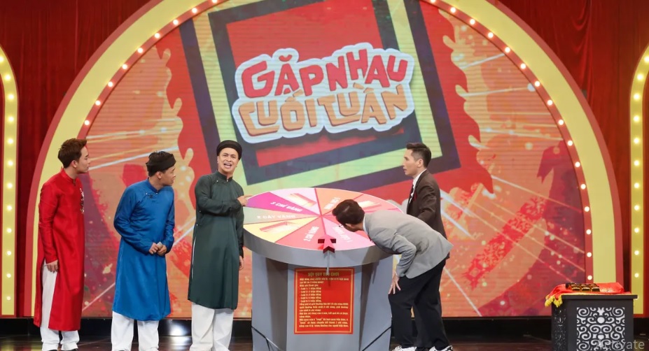 "Gặp nhau cuối tuần" gây tranh cãi khi tái xuất trên VTV sau 19 năm- Ảnh 1. "Gặp nhau cuối tuần" gây tranh cãi khi tái xuất trên VTV sau 19 năm- Ảnh 1.