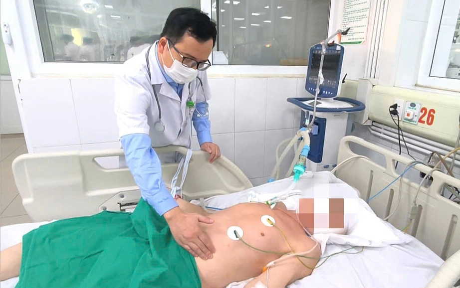 Tưởng viêm phổi, cụ ông không ngờ nhiễm loại ký sinh trùng này- Ảnh 1. Tưởng viêm phổi, cụ ông không ngờ nhiễm loại ký sinh trùng này- Ảnh 1.