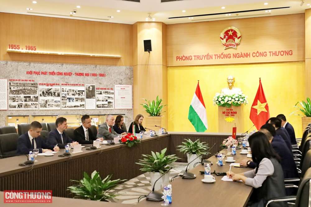 logo_resize_editimg_9975_67dabf1d994e7 Bộ trưởng Nguyễn Hồng Diên tiếp Ngài Péter Szijjártó, Bộ trưởng Ngoại giao và Kinh tế đối ngoại Hungary