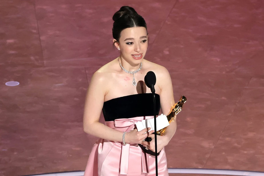Oscar 2025: Anora có tạo bước ngoặt cho ngành công nghiệp tình dục?- Ảnh 1. Oscar 2025: Anora có tạo bước ngoặt cho ngành công nghiệp tình dục?- Ảnh 1.