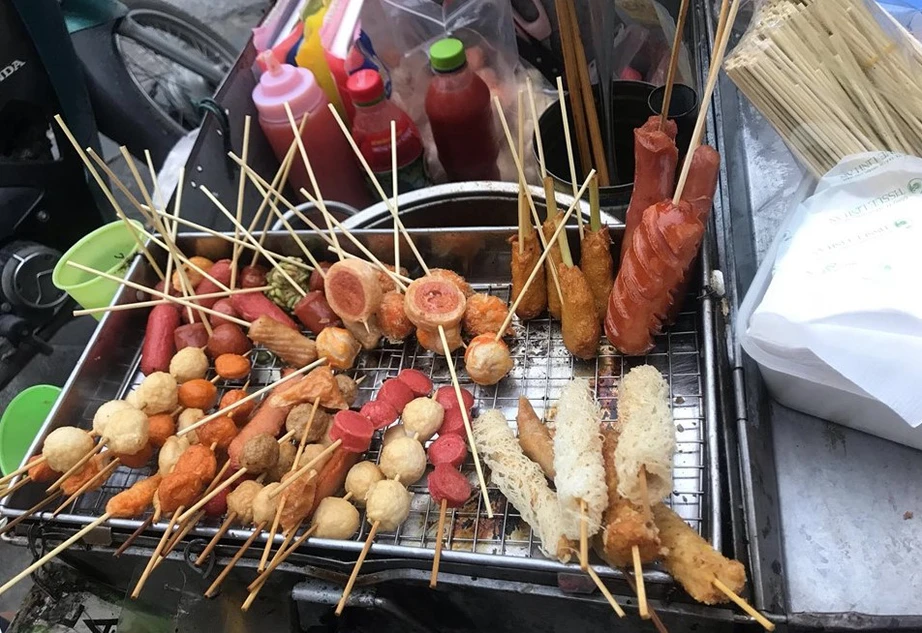 Cục An toàn thực phẩm cảnh báo thịt nướng, xiên que bẩn- Ảnh 1. Cục An toàn thực phẩm cảnh báo thịt nướng, xiên que bẩn- Ảnh 1.