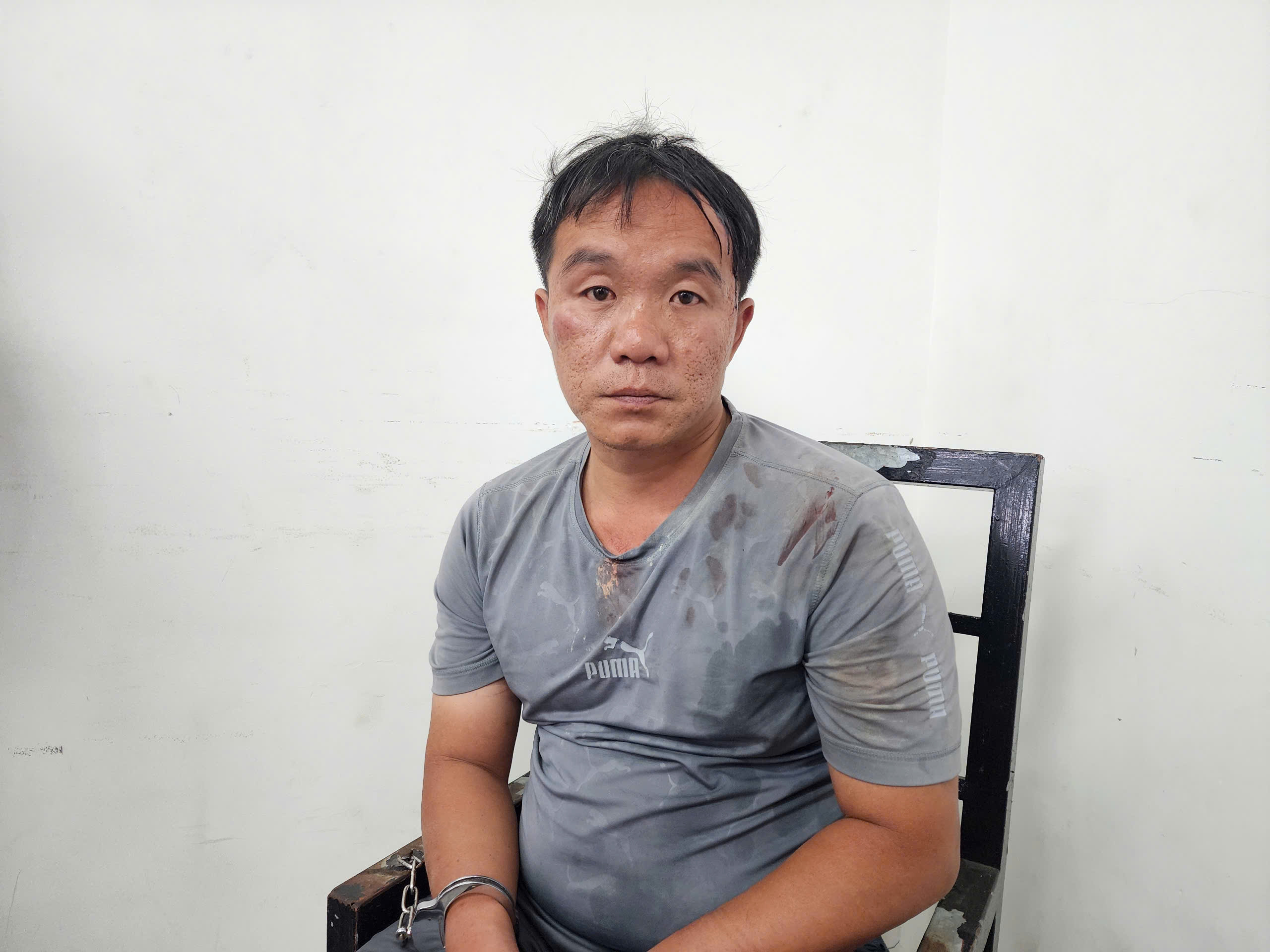 Hoàn cảnh chiến sĩ cảnh sát cơ động vừa hy sinh rất khó khăn, ở nhờ nhà bà ngoại- Ảnh 1. Hoàn cảnh chiến sĩ cảnh sát cơ động vừa hy sinh rất khó khăn, ở nhờ nhà bà ngoại- Ảnh 1.