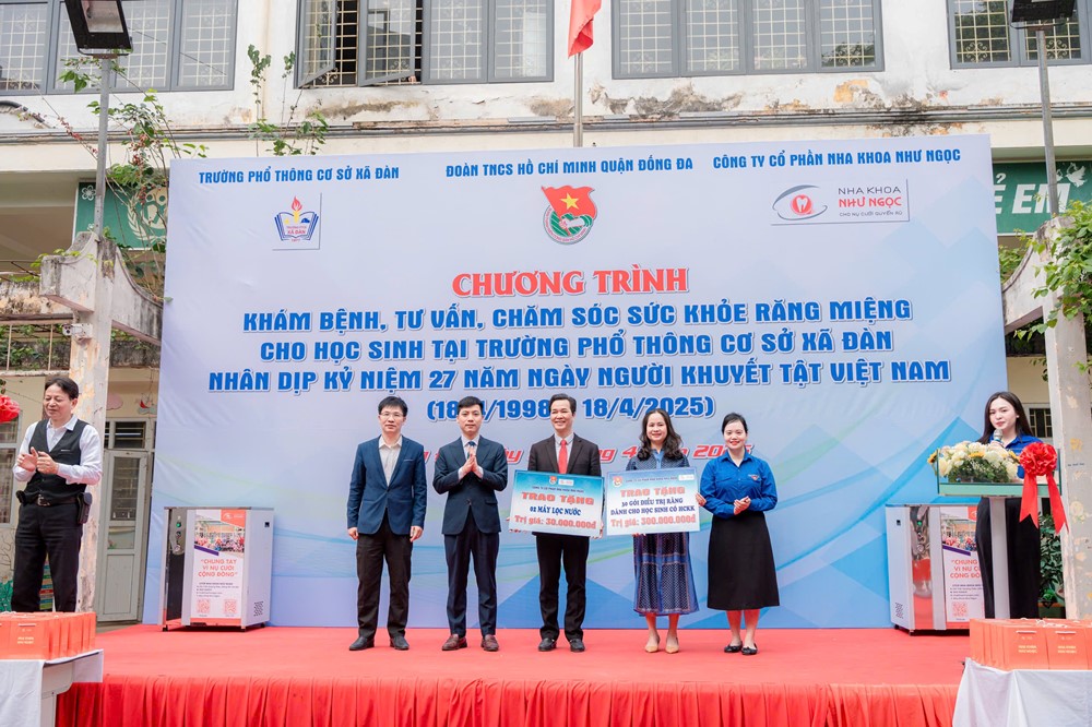 2_pmho Chăm sóc sức khoẻ răng miệng cho học sinh khuyết tật và học sinh có hoàn cảnh đặc biệt - ảnh 1