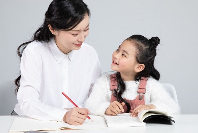 7_kdcw Kết hợp các kỹ năng khi nuôi dạy con - ảnh 1