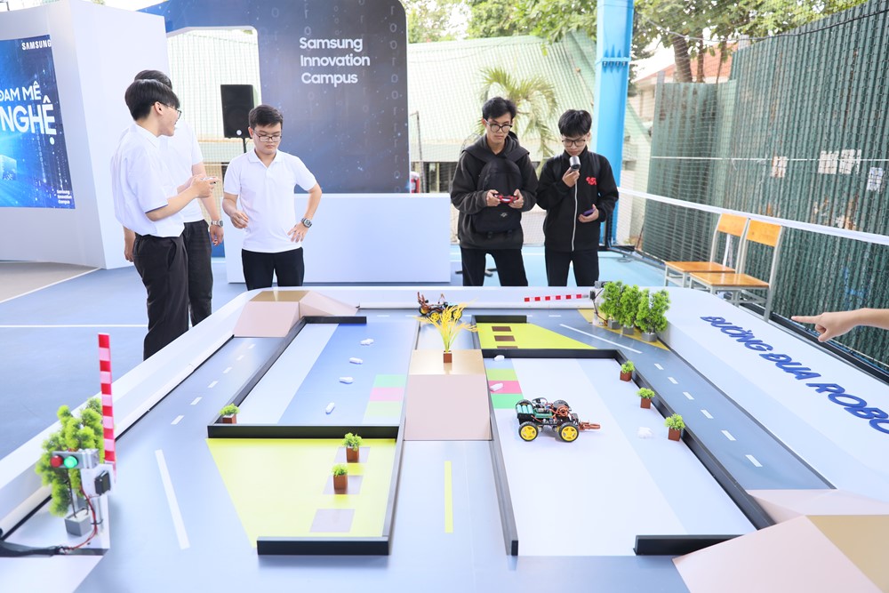 bwr6771_ayvf SIC Tech Day - Đưa công nghệ đến gần với thế hệ trẻ Việt Nam - ảnh 1