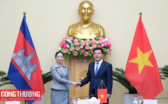 Nhiều mô hình hợp tác mới thúc đẩy thương mại song phương Việt Nam – Campuchia