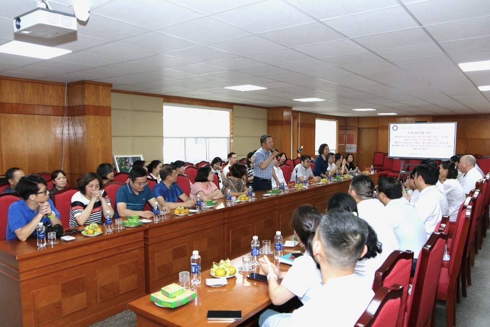 img0734_gybv BV Hữu nghị Việt Nam Cuba: Trao đổi kinh nghiệm với BV Hữu nghị Việt Nam Cuba Đồng Hới - ảnh 1