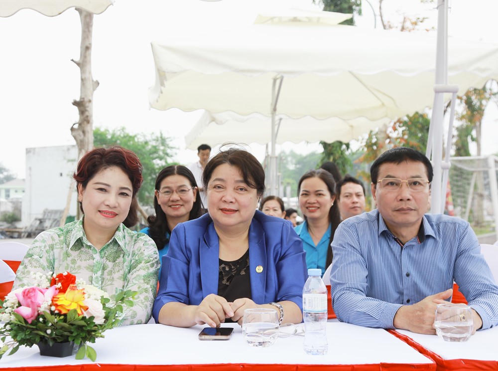 Giải bóng đá Cúp Báo Lao động Thủ đô 2025: 10 năm lan tỏa tinh thần đoàn kết - ảnh 3