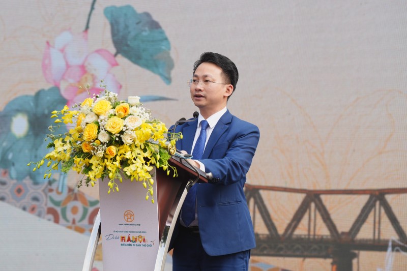 lh1_wzfh Hơn 3 vạn lượt du khách đến Lễ hội Quà tặng Du lịch Hà Nội 2025 - ảnh 1