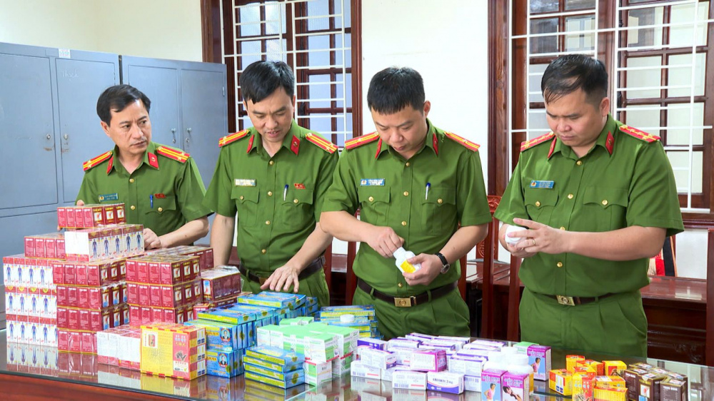 Thủ tướng yêu cầu đẩy mạnh các biện pháp kiểm soát, phòng chống thuốc giả, thực phẩm bảo vệ sức khỏe giả lưu thông trên thị trường