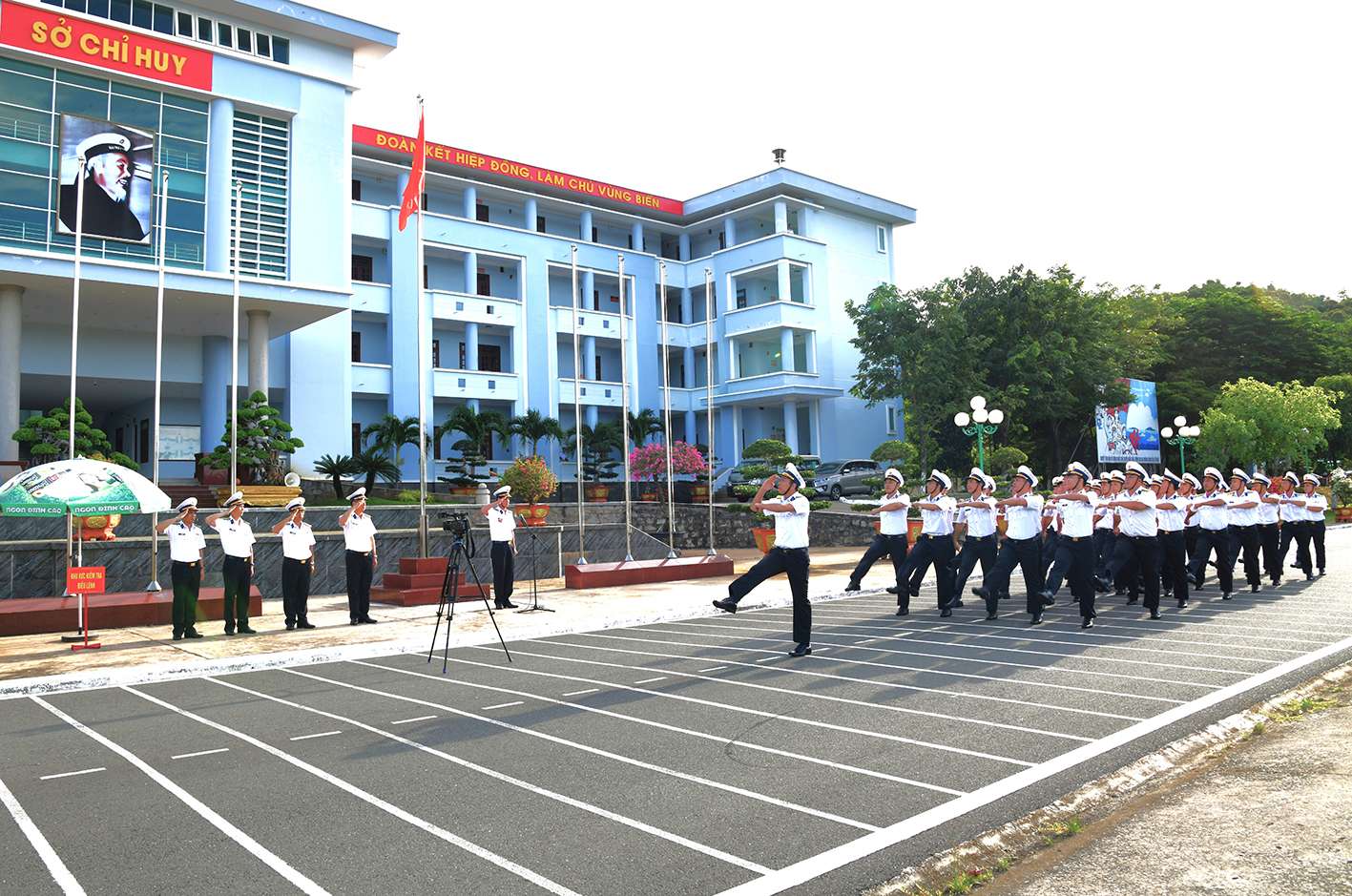 Quân chủng Hải quân kiểm tra công tác huấn luyện tại Bộ Tư lệnh Vùng 5 Hải quân