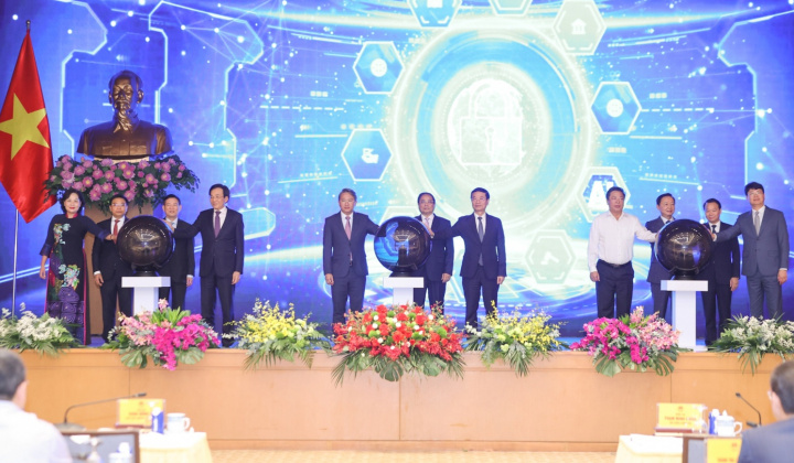 Khai trương Cổng Pháp luật quốc gia: “Cẩm nang pháp lý” trực tuyến