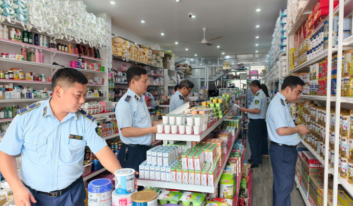 Lào Cai xử lý 54 vụ vi phạm an toàn thực phẩm trong “Thánh hành động vì an toàn thực phẩm năm 2025