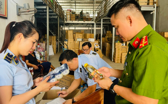 Vĩnh Phúc: Xử phạt cơ sở kinh doanh mỹ phẩm giả và mỹ phẩm nhập lậu