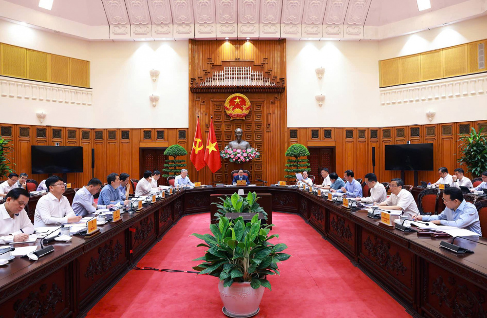 thu-tuong-chi-dao-chuan-bi-ky-cac-noi-dung-dam-phan-thuong-mai-voi-hoa-ky_6819f36f40984 Thủ tướng Phạm Minh Chính chủ trì cuộc họp của Thường trực Chính phủ với các bộ, ngành, cơ quan liên quan về việc chuẩn bị đàm phán thương mại với Hoa Kỳ - Ảnh: VGP/Nhật Bắc