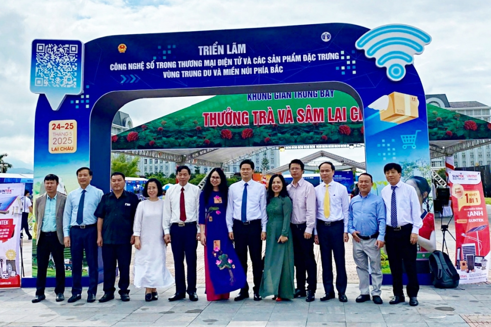 thuc-day-thuong-mai-dien-tu-cong-nghe-so-tiep-suc-dac-san-mien-nui_6832cdceb2ee4 Thúc đẩy thương mại điện tử, công nghệ số tiếp sức đặc sản miền núi