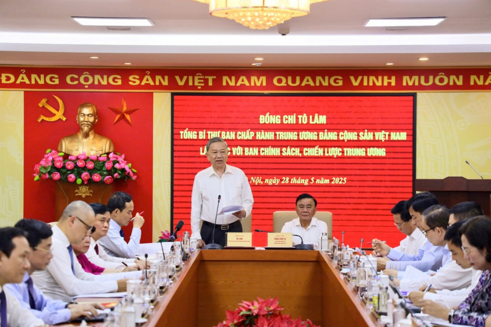 tong-bi-thu-to-lam-lam-viec-voi-ban-chinh-sach-chien-luoc-trung-uong-ve-co-che-chinh-sach-quan-ly-hieu-qua-thi-truong-vang_683717638b1fc Tổng Bí thư Tô Lâm