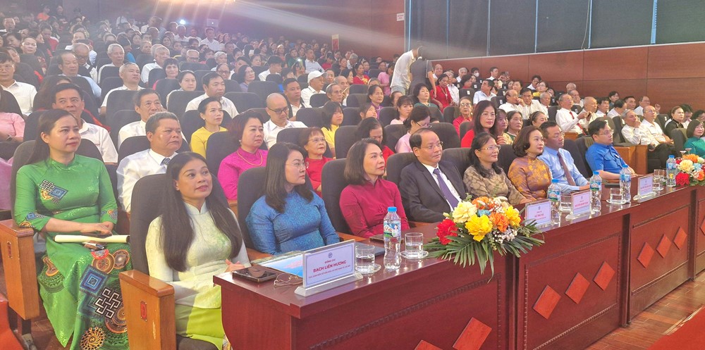 20250626085319_exis Tôn vinh 80 gia đình văn hóa tiêu biểu Thủ đô năm 2025 - ảnh 1