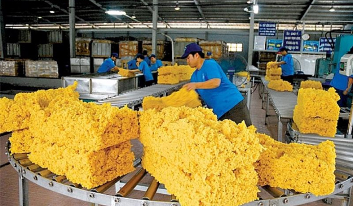 Xuất khẩu cao su: Lượng giảm, giá tăng cao