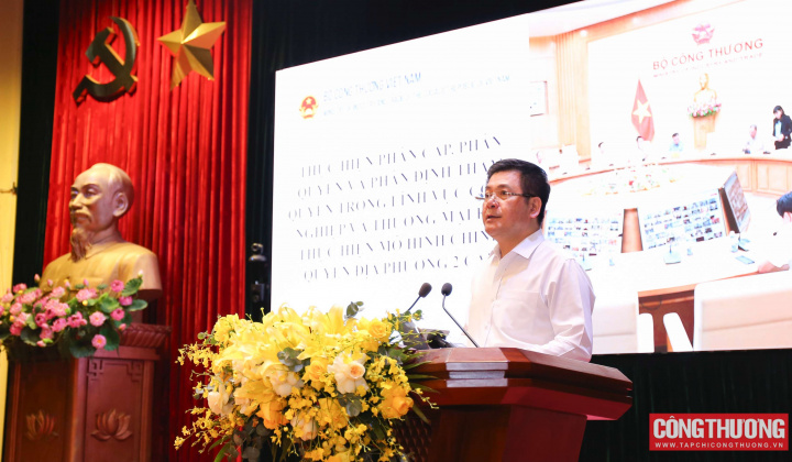 Phân cấp, phân quyền và phân định thẩm quyền theo mô hình tổ chức chính quyền 2 cấp trong lĩnh vực Công Thương