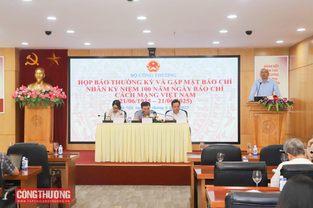 dam-bao-tien-do-hoan-thanh-muc-tieu-trong-chien-luoc-xuat-nhap-khau-hang-hoa-den-nam-2030_685680f584a98 xuất nhập khẩu