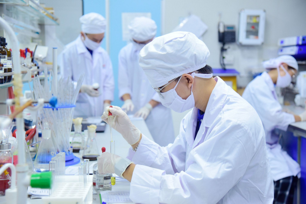 Ngày 13/2/2025, Thủ tướng đã ban hành Quyết định 270/QĐ-TTg phê duyệt Chương trình phát triển công nghiệp hóa dược đến năm 2030, tầm nhìn đến năm 2045