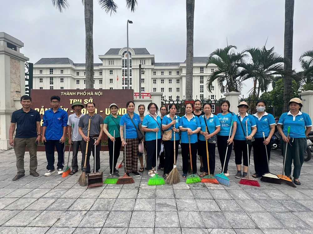 img6370_ymwg Ra quân tổng vệ sinh môi trường, sẵn sàng đón Lễ công bố vận hành chính quyền địa phương 2 cấp - ảnh 1