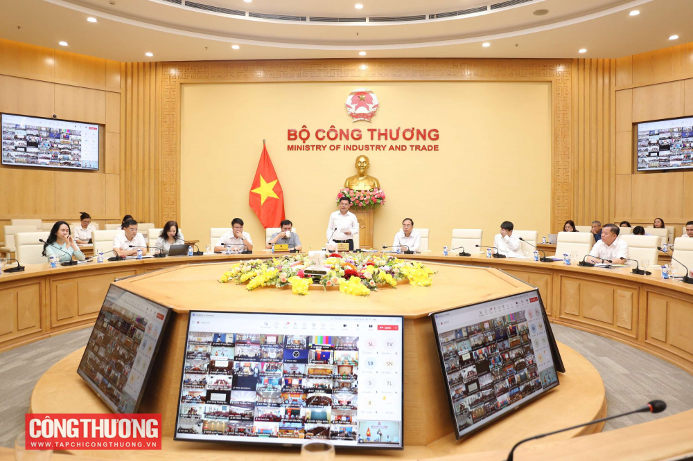 phan-cap-phan-quyen-va-phan-dinh-tham-quyen-theo-mo-hinh-to-chuc-chinh-quyen-2-cap-linh-vuc-cong-thuong_685e4482678b1 Phân cấp, phân quyền và phân định thẩm quyền theo mô hình tổ chức chính quyền 2 cấp lĩnh vực Công Thương