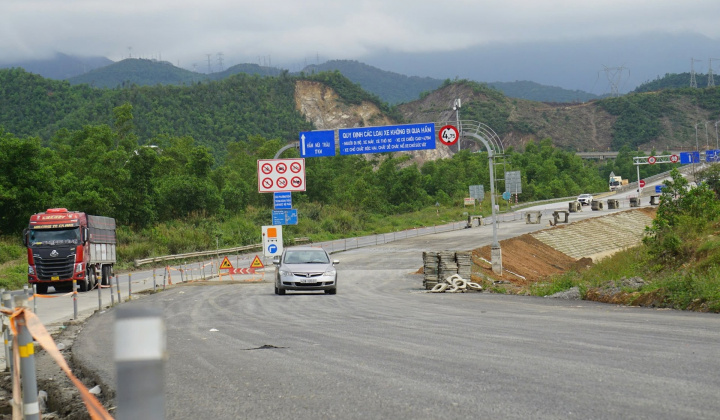 Trước ngày 15/7/2025, bàn giao mặt bằng cao tốc Bắc – Nam đoạn qua Đà Nẵng, Quảng Ngãi