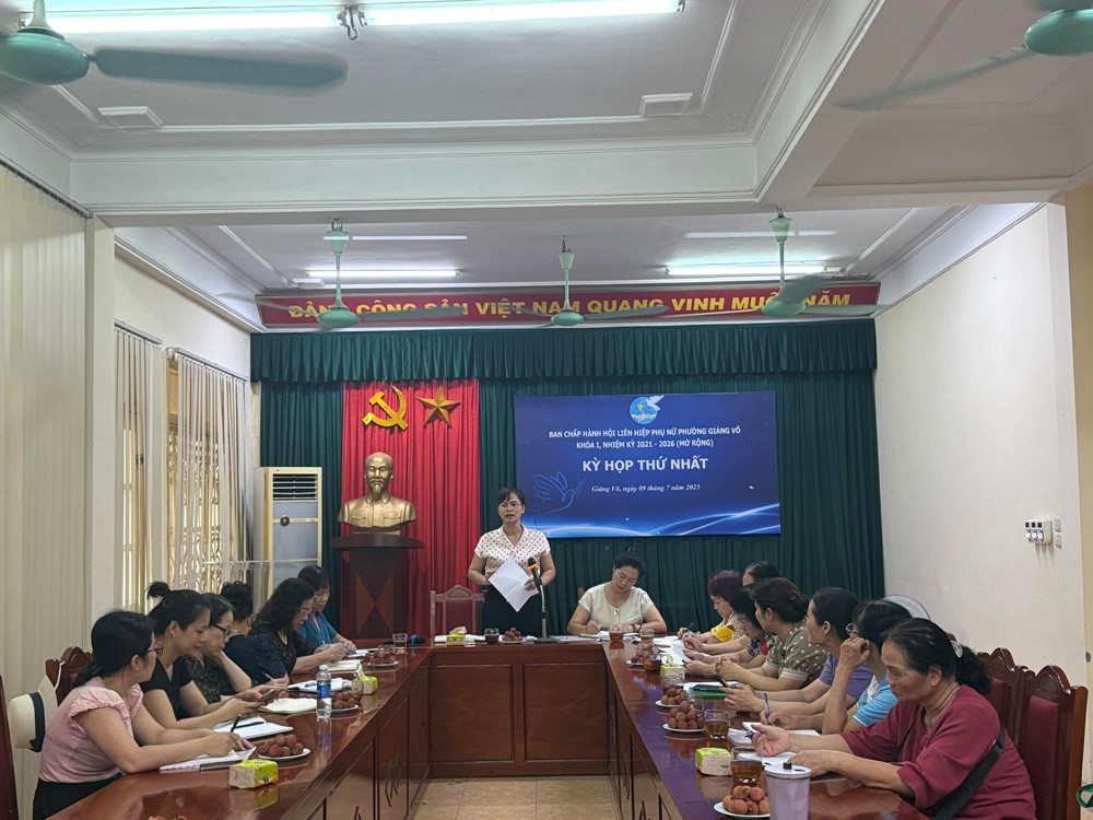 gv_cnmn Hội LHPN phường Giảng Võ: Quyết tâm xây dựng tổ chức Hội vững mạnh, gần dân, vì phụ nữ - ảnh 1