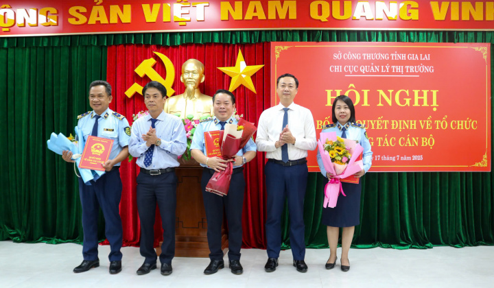 Chi cục QLTT tỉnh Gia Lai công bố nhân sự sau sáp nhập